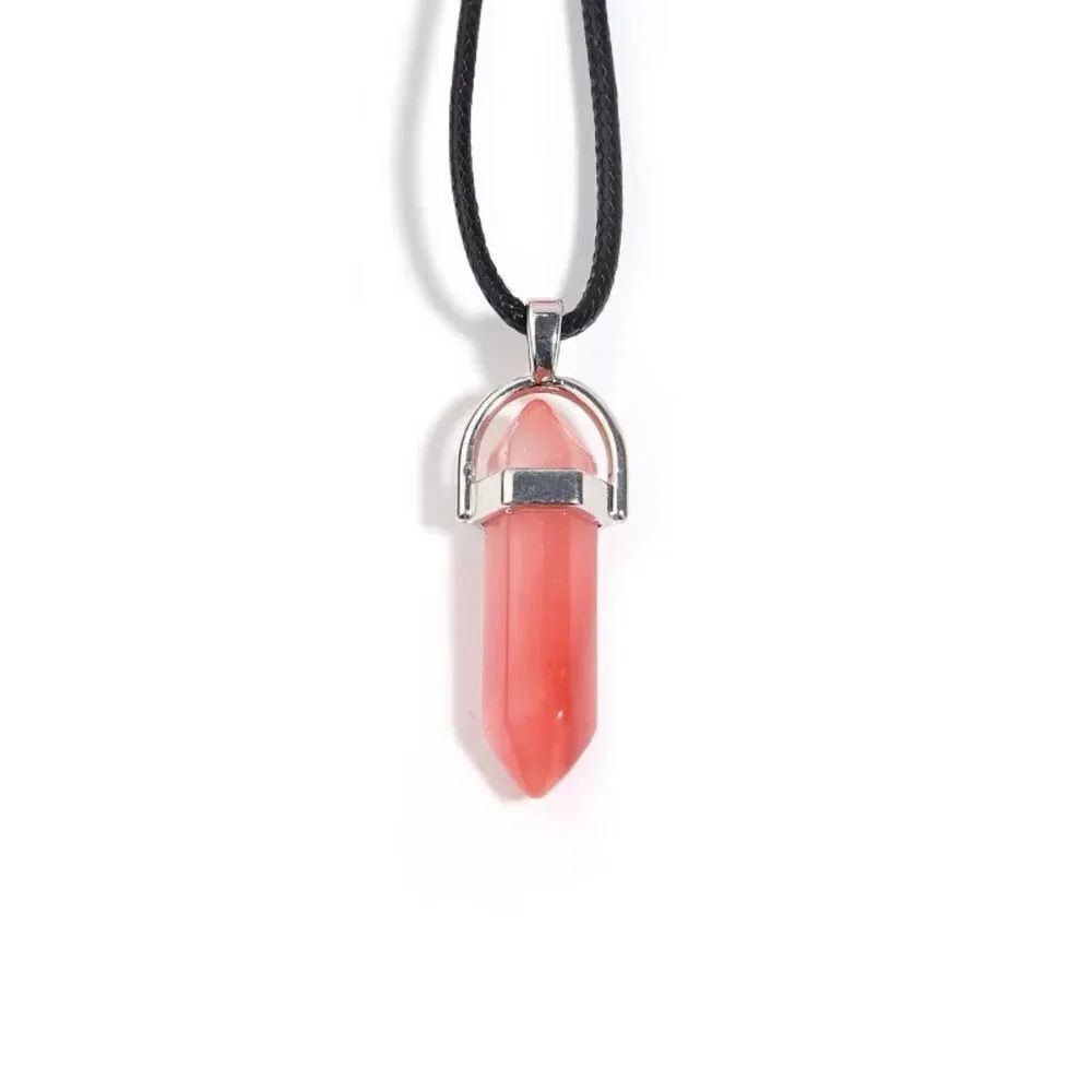 Salmon pink color stone pendant necklace